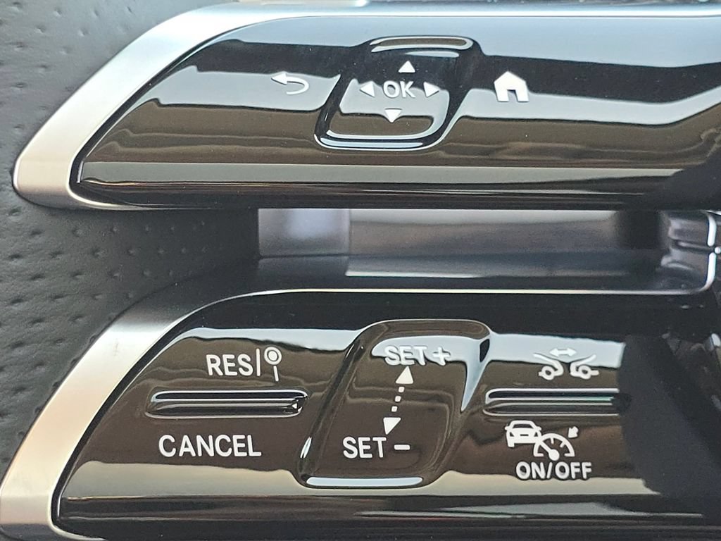 New 2026 Mercedes-Benz GLS 450 4MATIC image 37