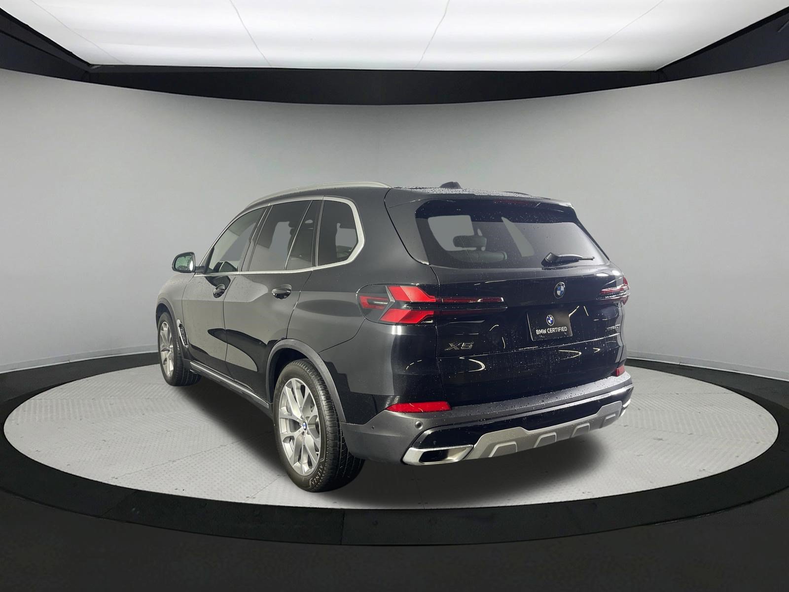Certified 2026 BMW X5 xDrive40i AWD/4WD image 6