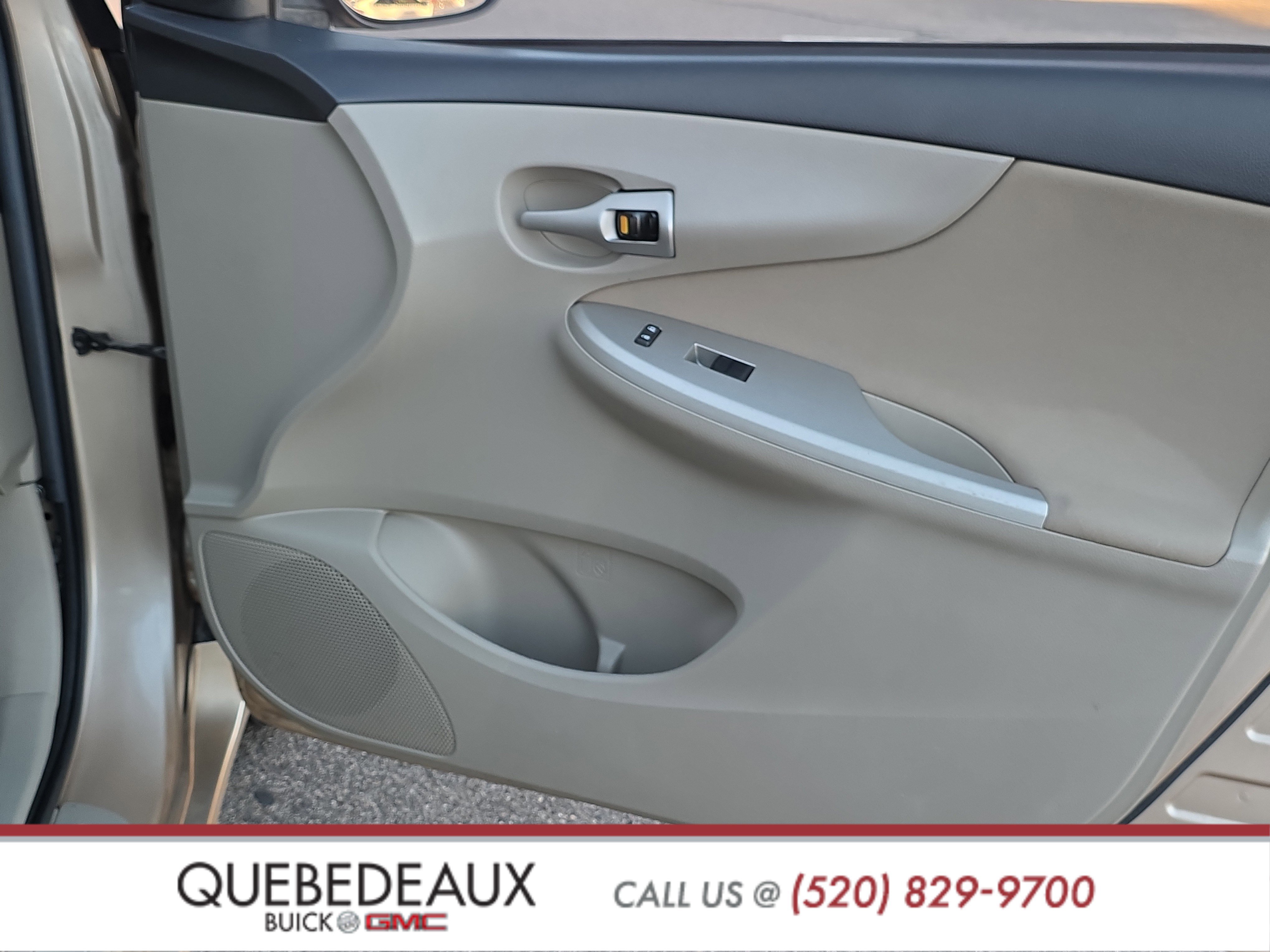 Used 2011 Toyota Corolla LE FWD image 25