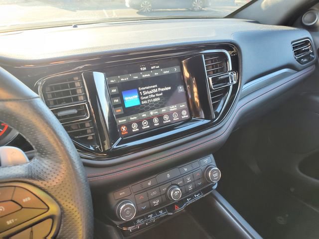 Used 2023 Dodge Durango GT image 25