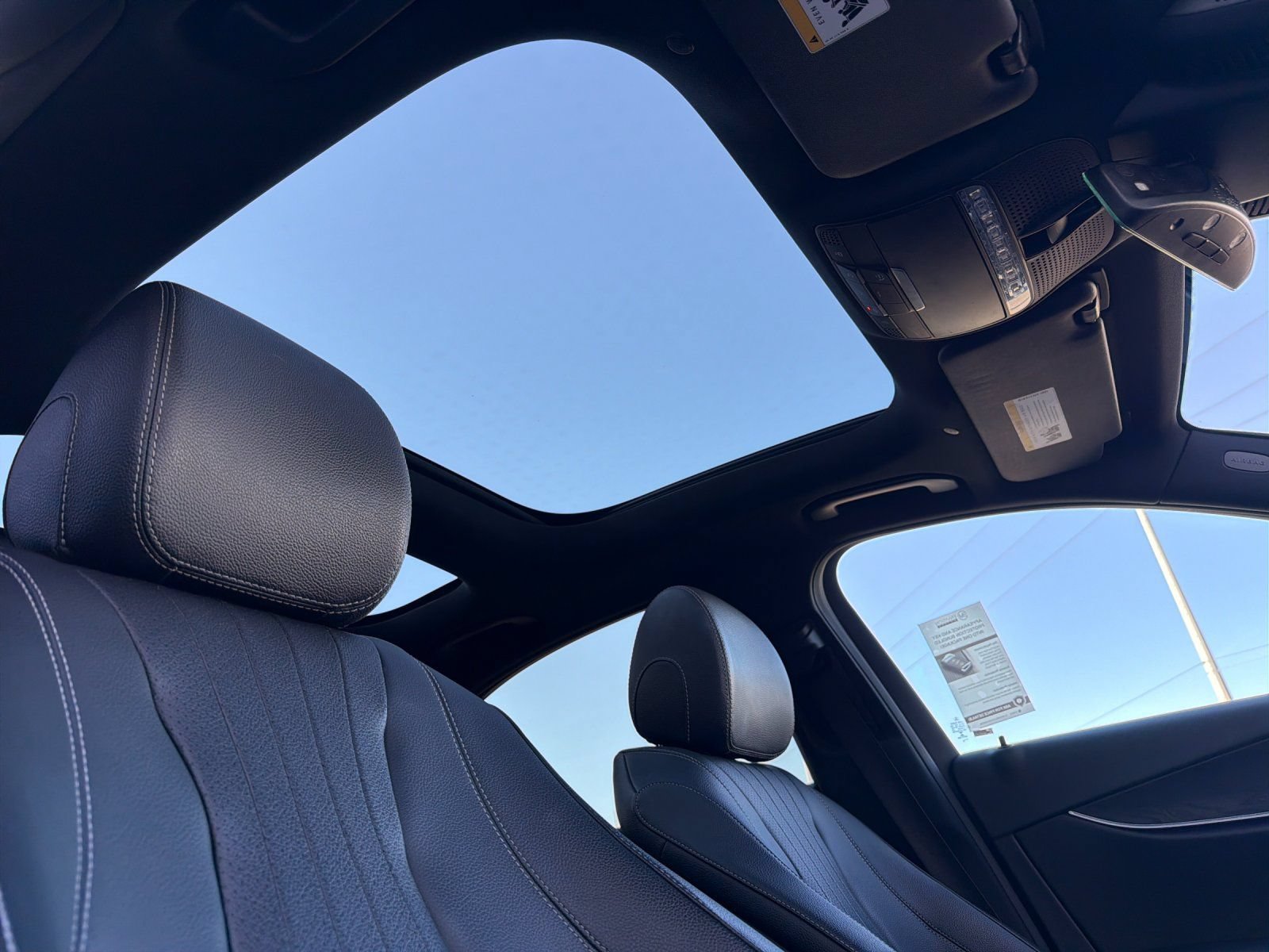 Used 2022 Mercedes-Benz E 350 Sedan image 15