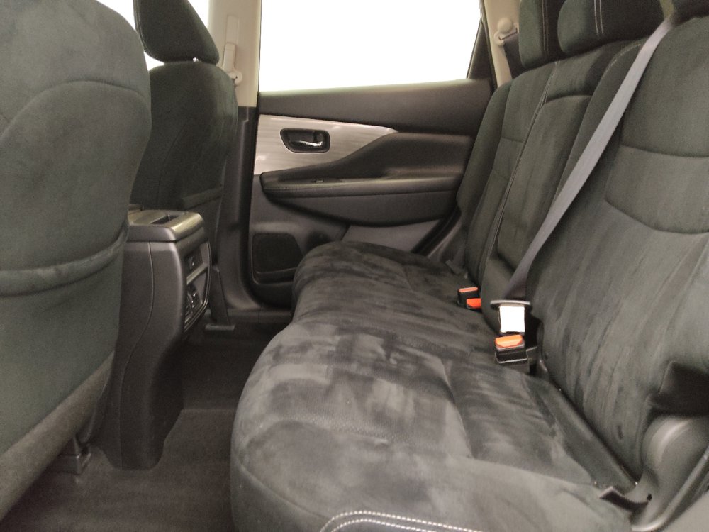 Used 2018 Nissan Murano S FWD image 18