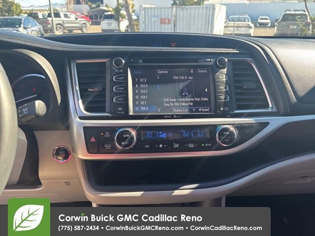 Used 2015 Toyota Highlander Limited w/ Driver Technology Package image 19