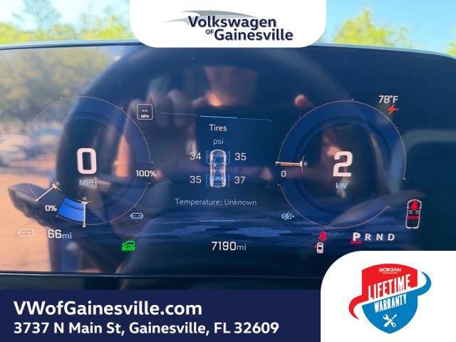 Used 2025 Chevrolet Blazer EV LT AWD/4WD image 20