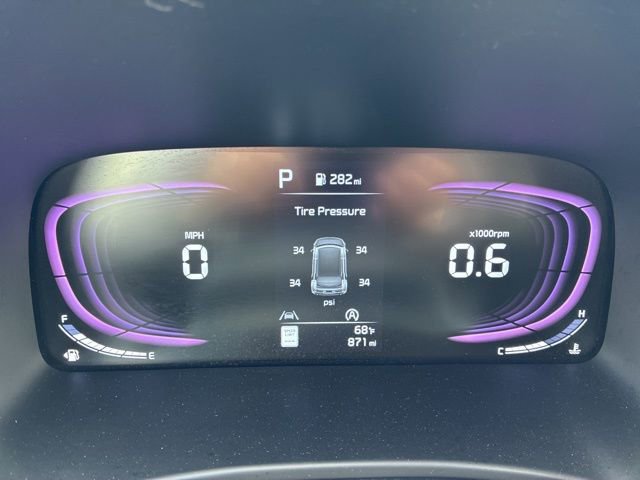 Used 2025 Kia Soul LX FWD image 27