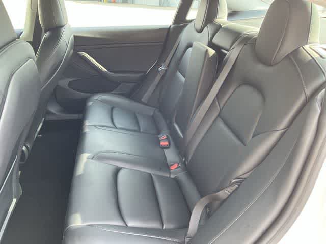 Used 2021 Tesla Model 3 Standard Range Plus RWD image 16