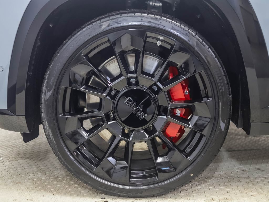 New 2026 BMW XM Label Red image 3