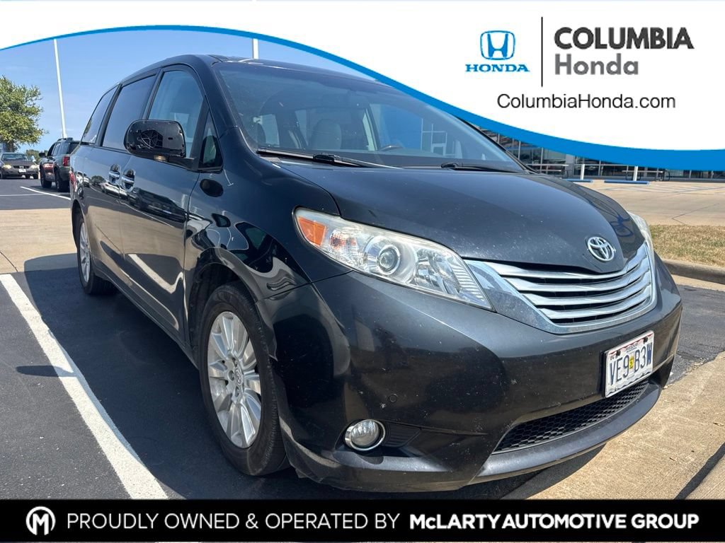 Used 2012 Toyota Sienna Limited w/ Premium Pkg
