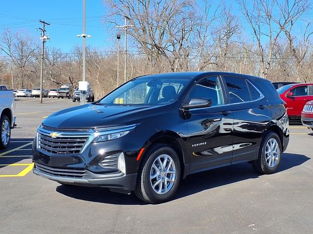 Used 2023 Chevrolet Equinox LT image 1