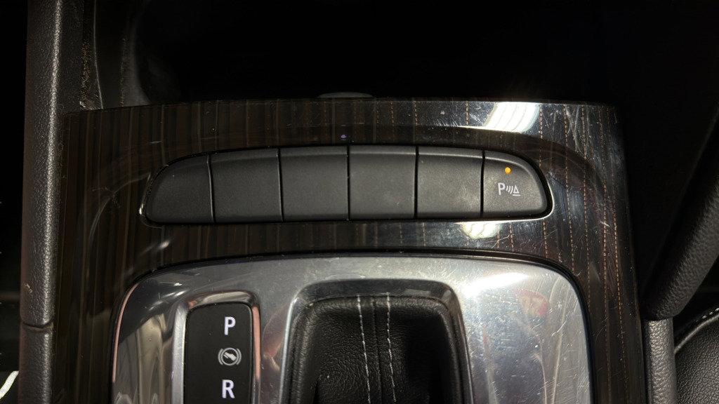 Used 2018 Buick Regal Essence w/ Driver Confidence Package #1 image 32