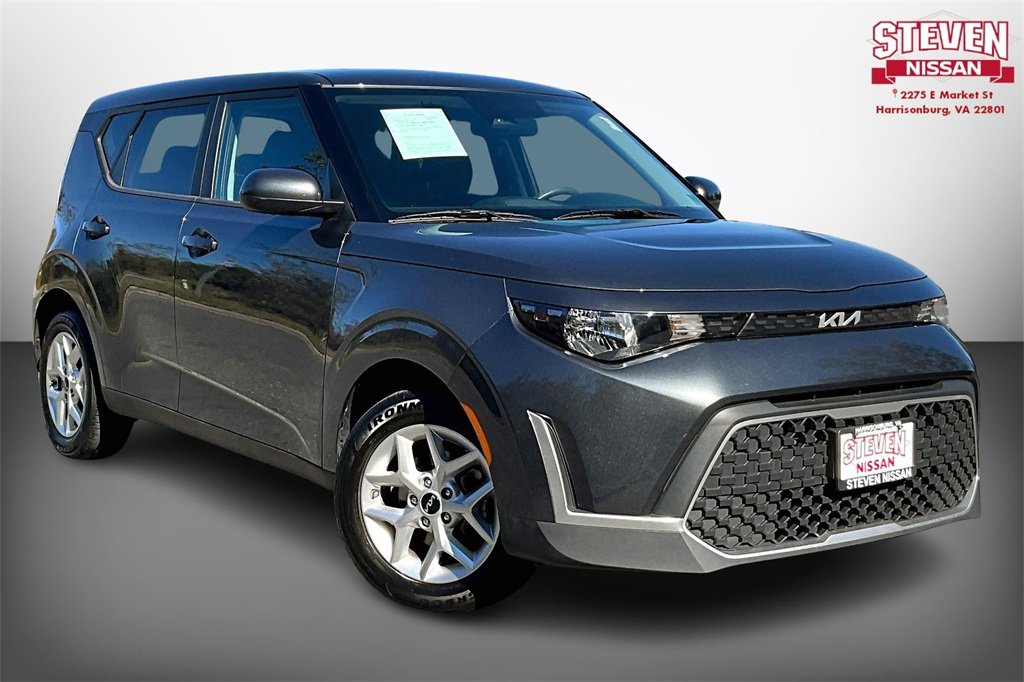 Used 2023 Kia Soul LX w/ Option Group 015