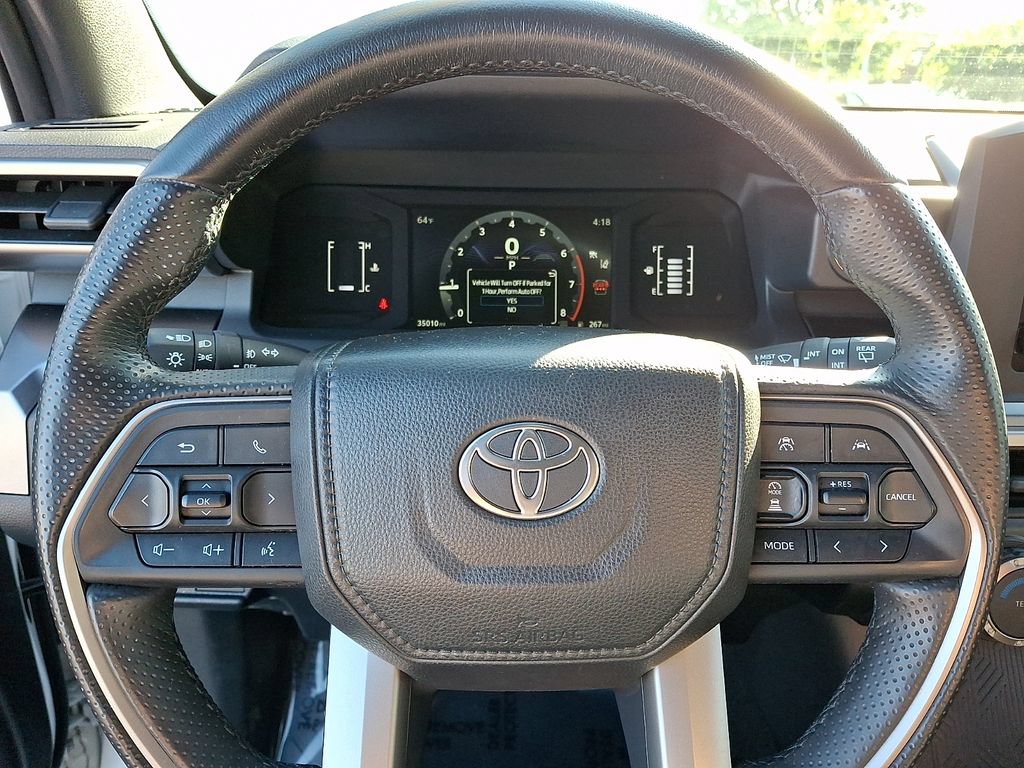 Certified 2025 Toyota 4Runner SR5 AWD/4WD image 21