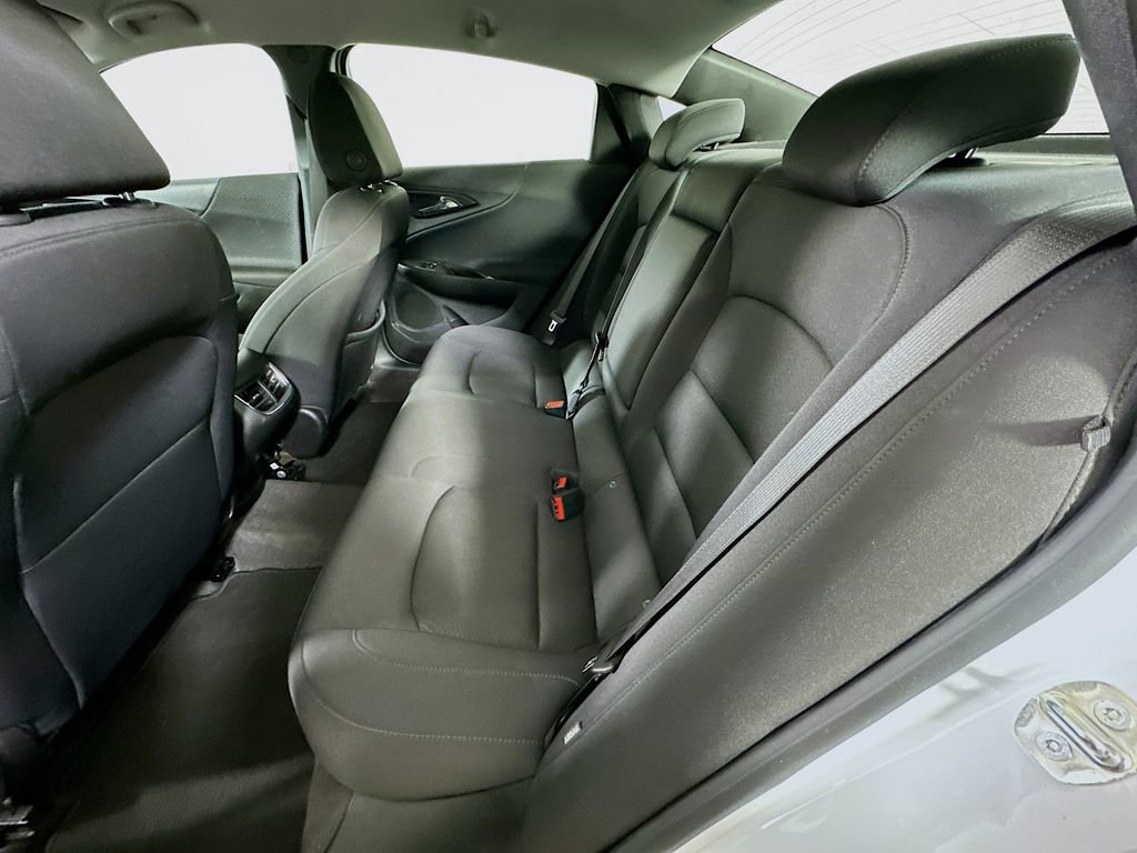 Used 2023 Chevrolet Malibu LT image 14