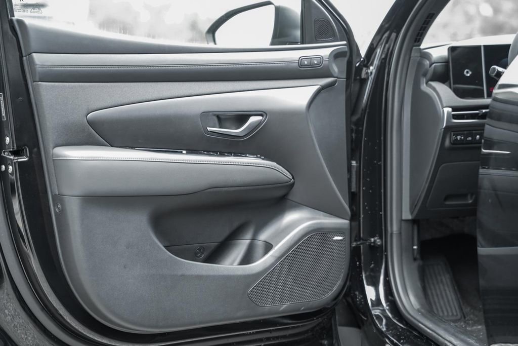 New 2025 Hyundai Santa Cruz Limited image 34