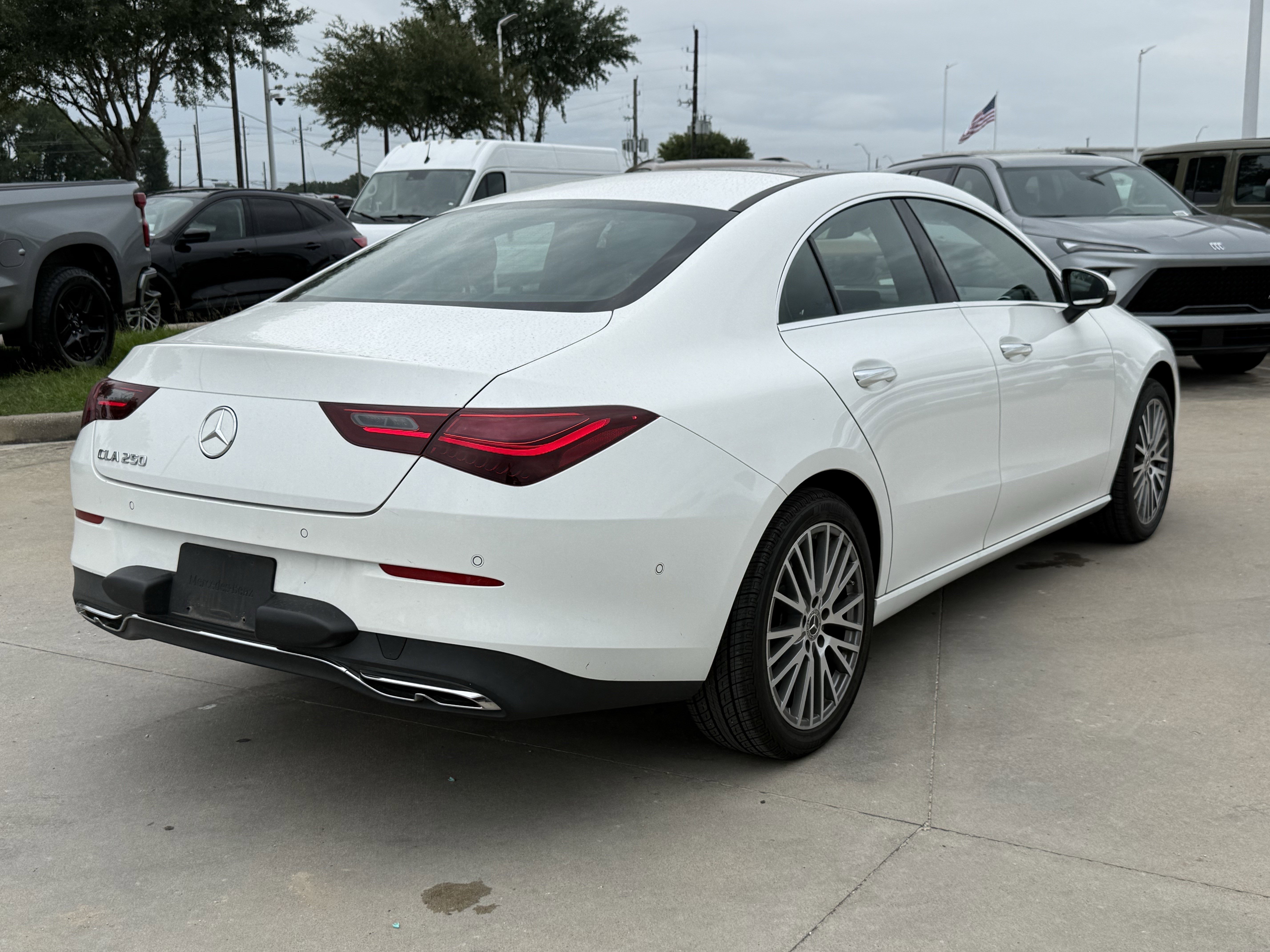 Used 2025 Mercedes-Benz CLA 250 image 5