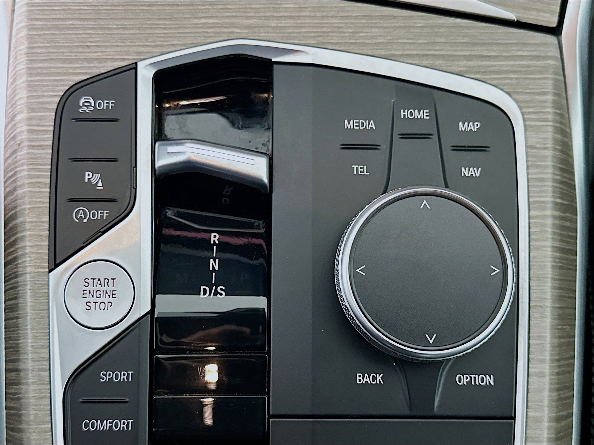 Used 2025 BMW 330i Sedan image 25