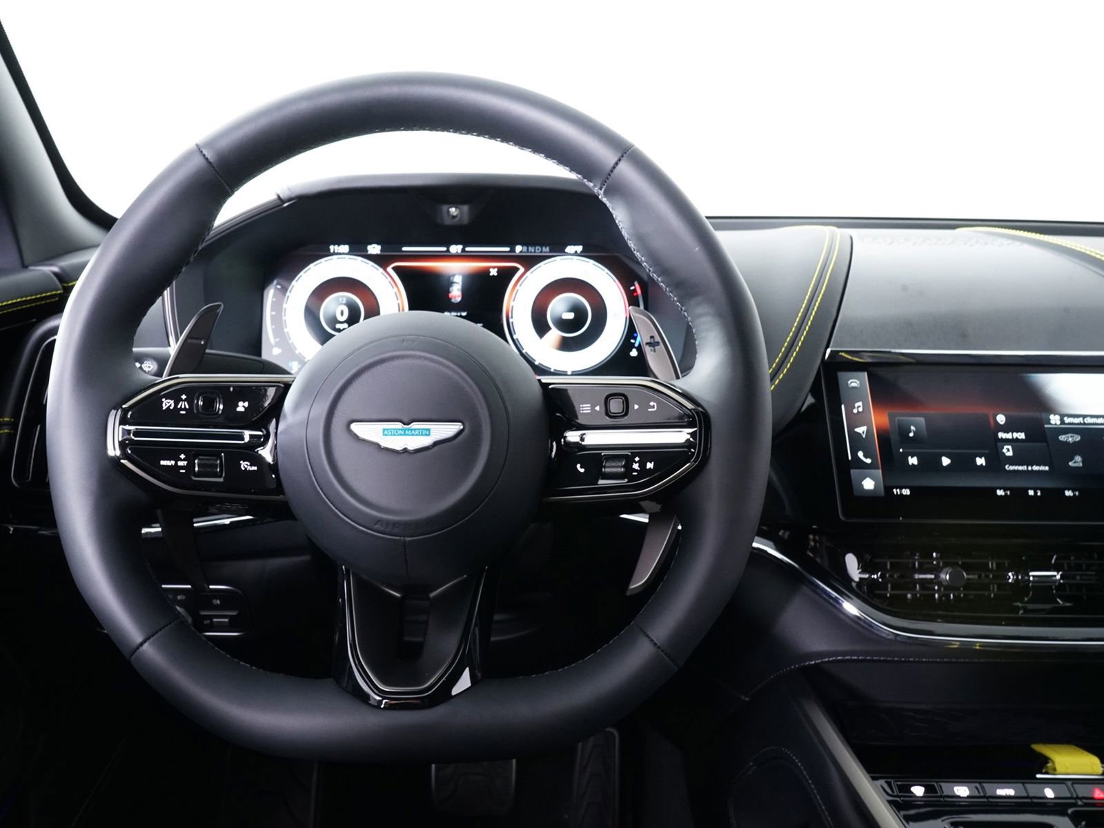 New 2026 Aston Martin DBX 707 image 16