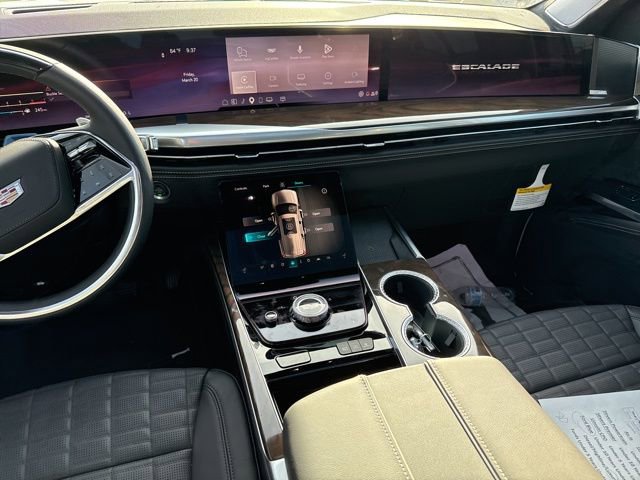 Used 2026 Cadillac Escalade Platinum Sport w/ LPO, ONYX Package image 16