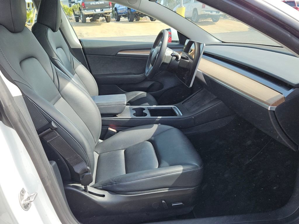 Used 2023 Tesla Model 3 Performance image 15
