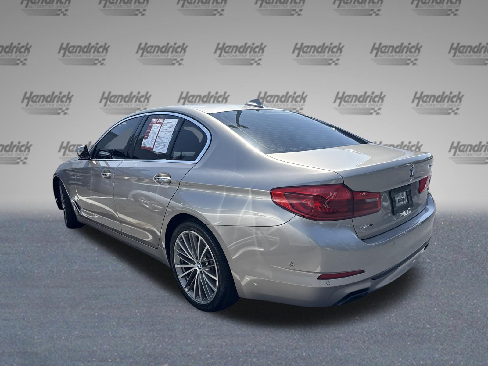 Used 2017 BMW 540i RWD image 7