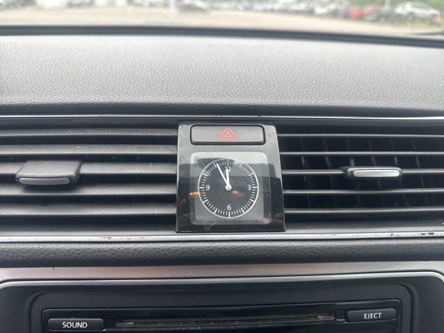 Used 2014 Volkswagen Passat 1.8T S image 30