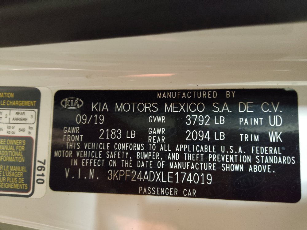 Used 2020 Kia Forte LXS FWD image 33