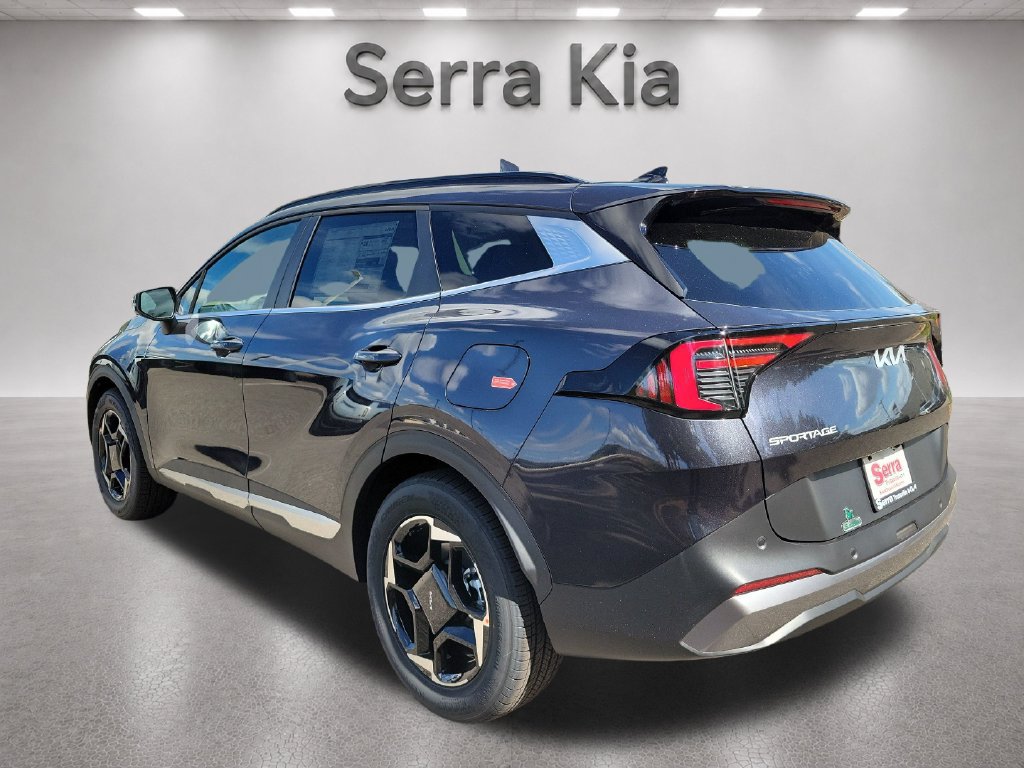 New 2027 Kia Sportage EX FWD image 3