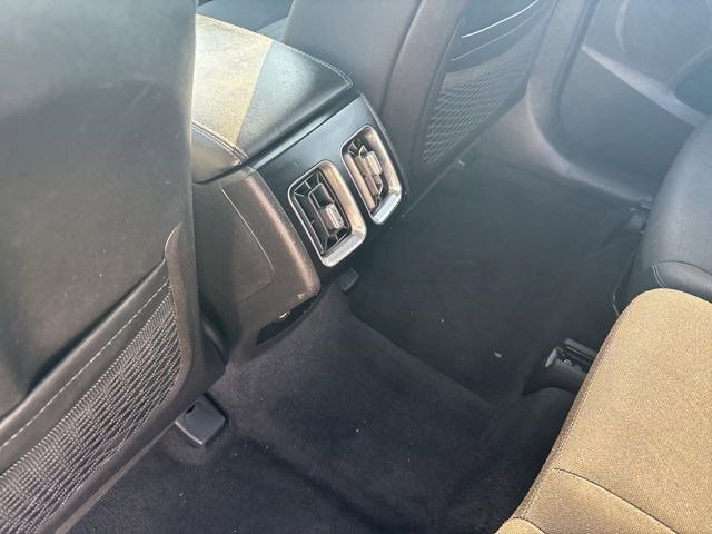 Used 2021 Kia Sorento LX image 31