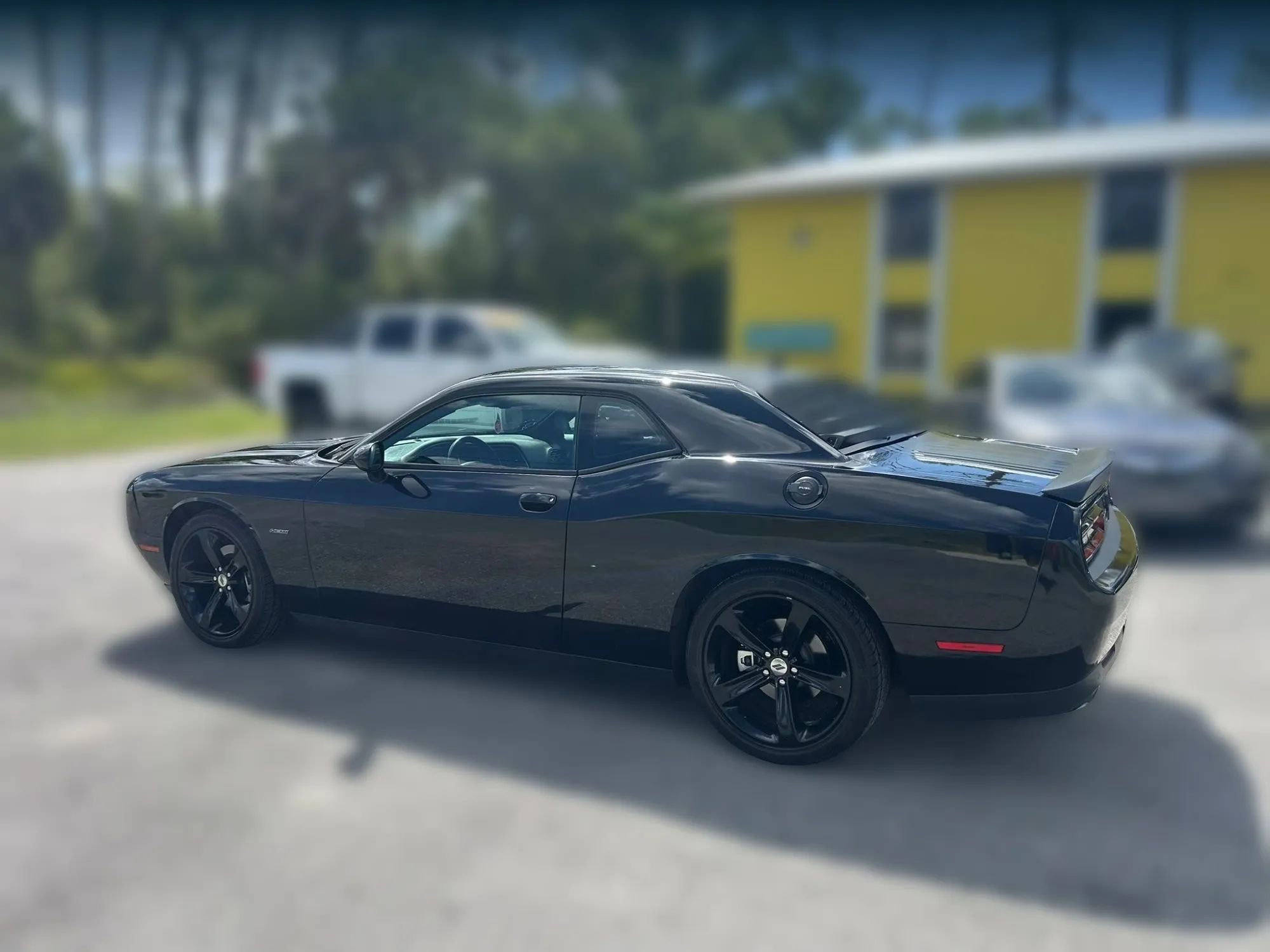 Used 2018 Dodge Challenger R/T Plus RWD image 19