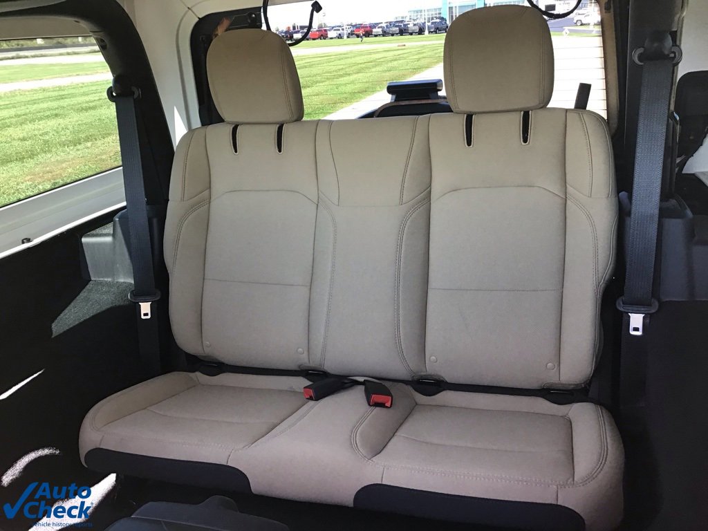 Used 2022 Jeep Wrangler Willys image 12