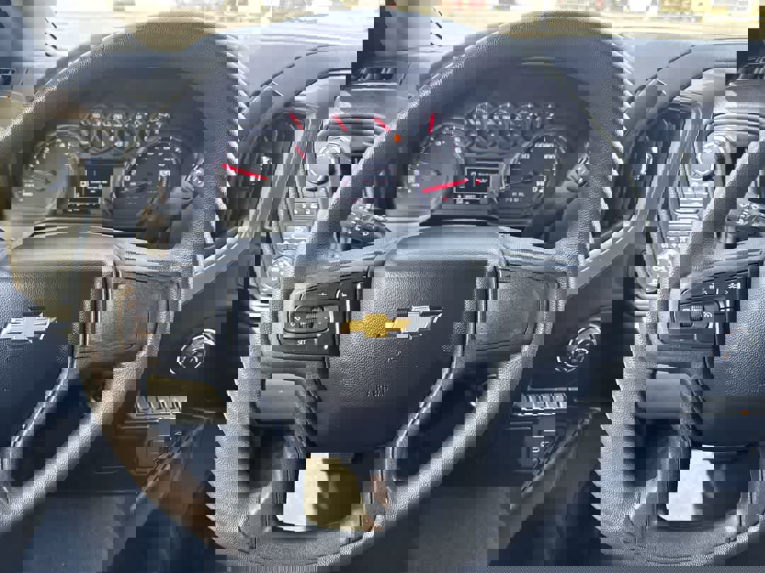 Used 2022 Chevrolet Silverado 1500 Custom image 14