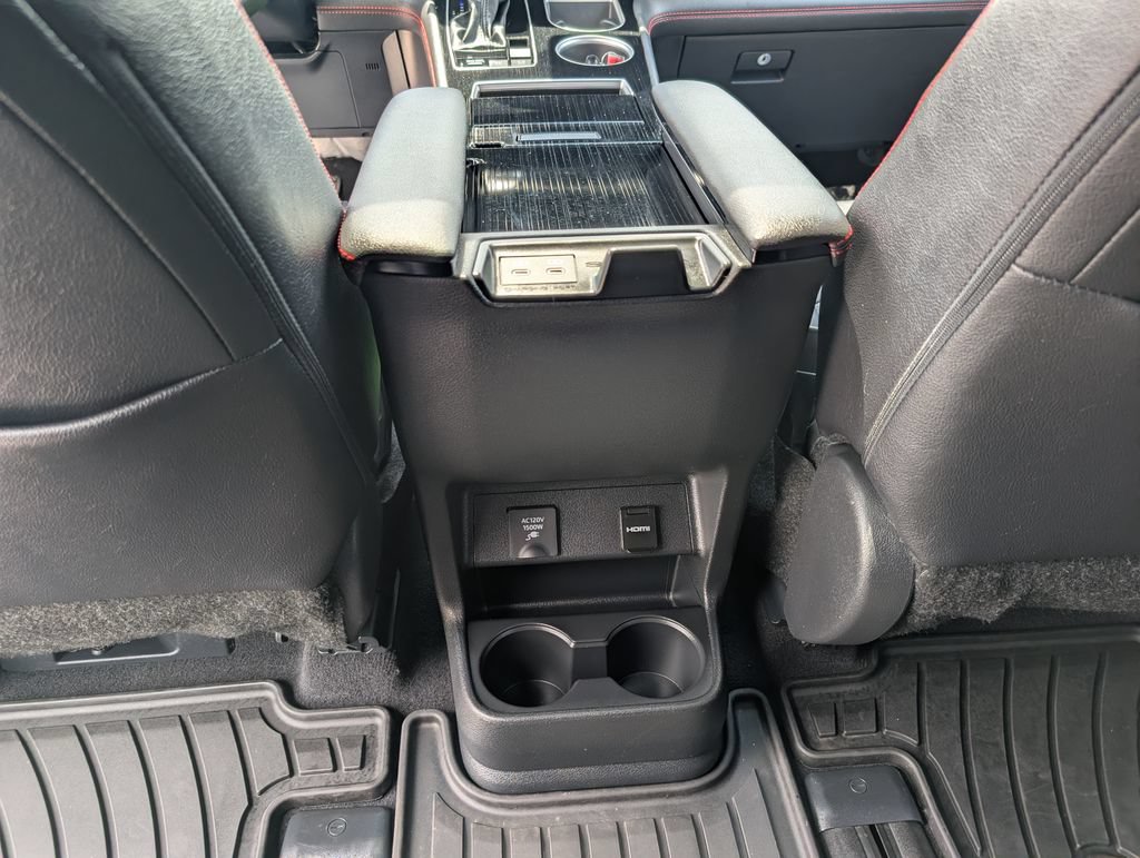 Used 2025 Toyota Sienna XSE w/ XSE Plus Package AWD/4WD image 23