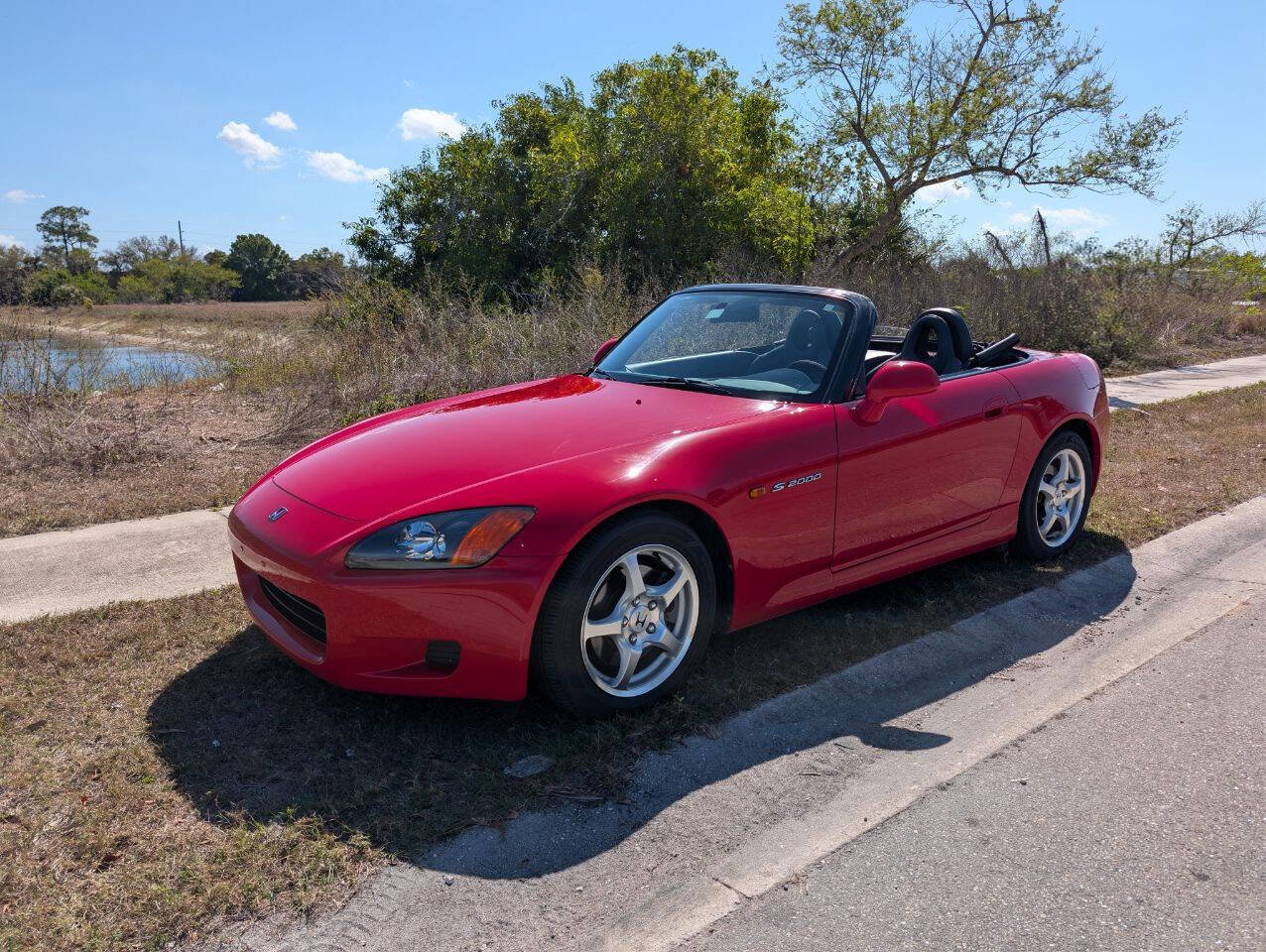 Used 2001 Honda S2000 image 2