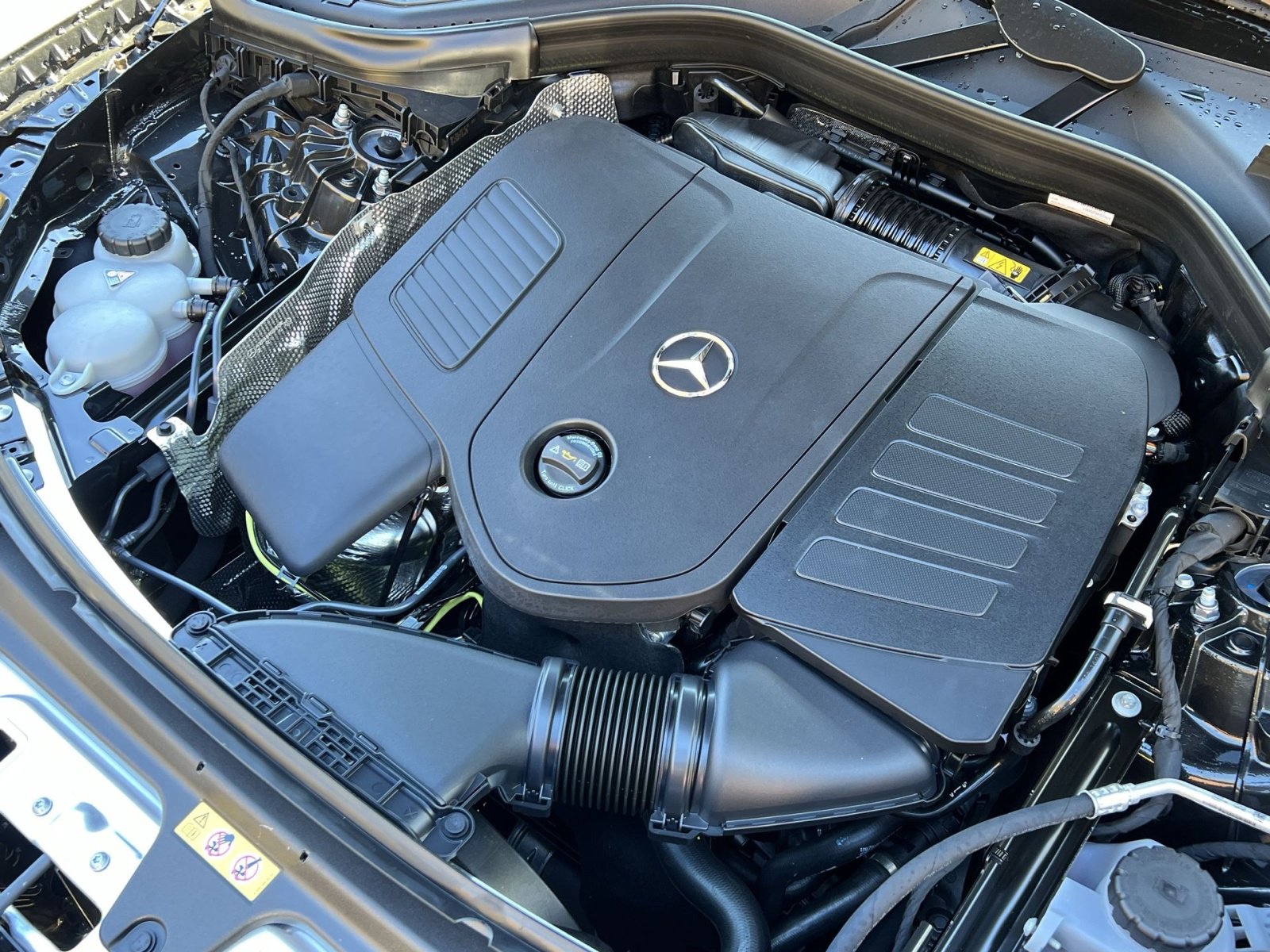 Used 2026 Mercedes-Benz GLC 300 4MATIC image 26