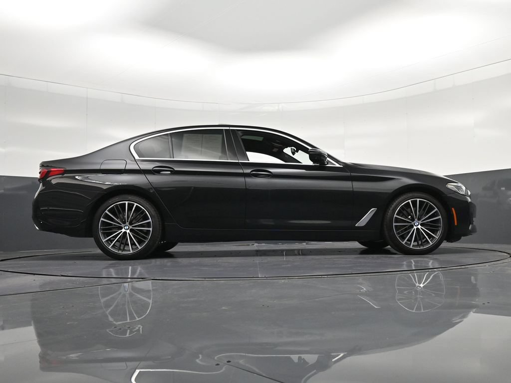 Used 2021 BMW 530i w/ Premium Package RWD image 32