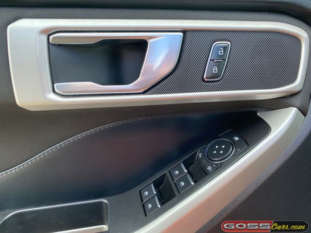 Used 2020 Ford Explorer XLT w/ Comfort Package image 24