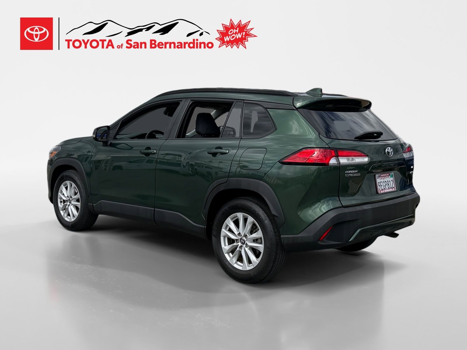 Certified 2023 Toyota Corolla Cross LE AWD/4WD image 3