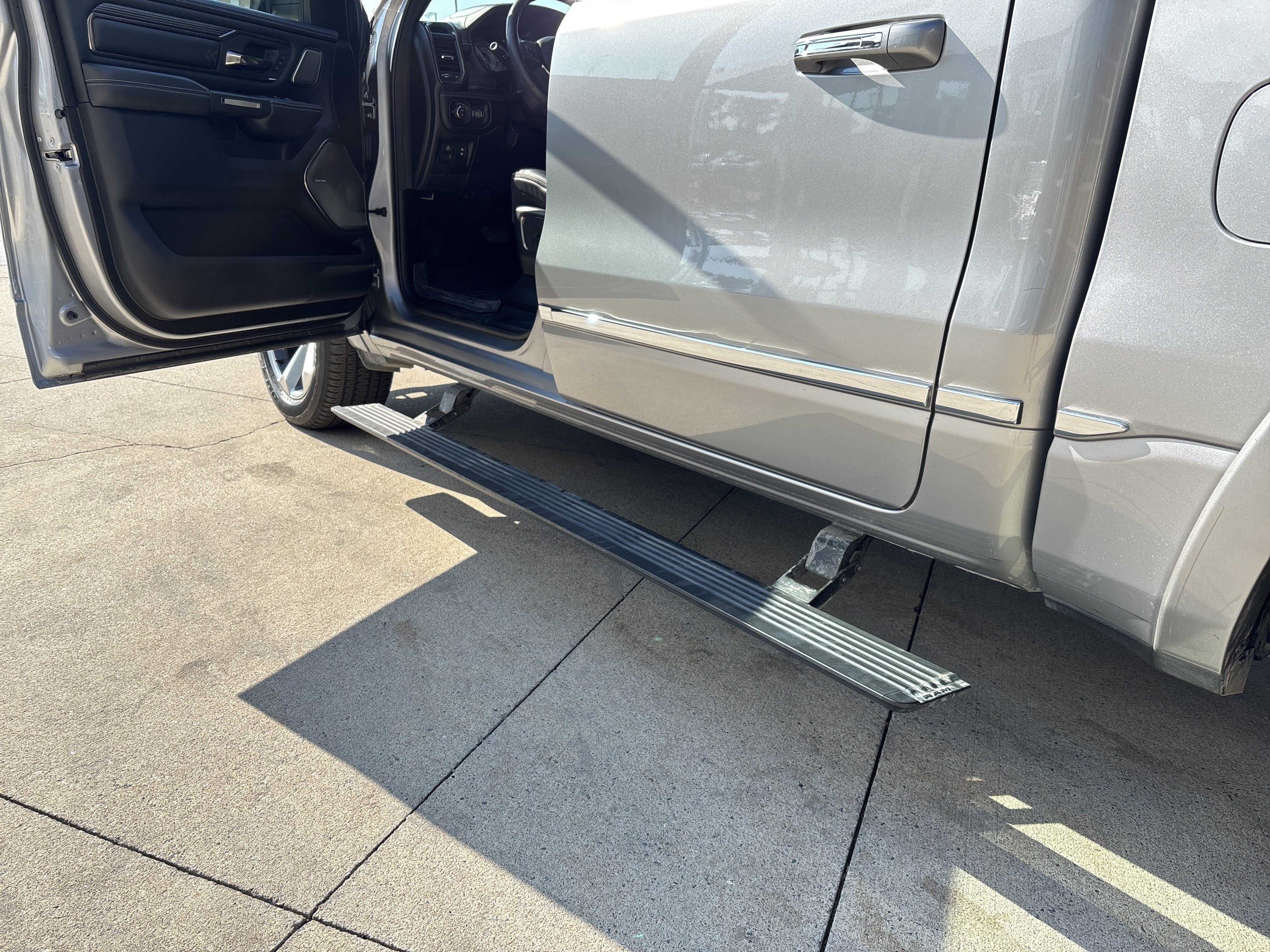 Used 2021 RAM 1500 Limited AWD/4WD image 37
