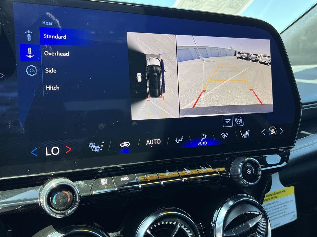 Certified 2024 Chevrolet Blazer EV LT AWD/4WD image 18