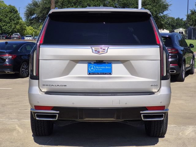 Used 2021 Cadillac Escalade Premium Luxury w/ Performance Package RWD image 5