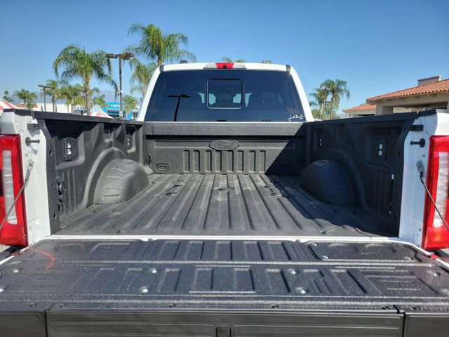 New 2026 Ford F250 Lariat w/ Black Appearance Package image 19