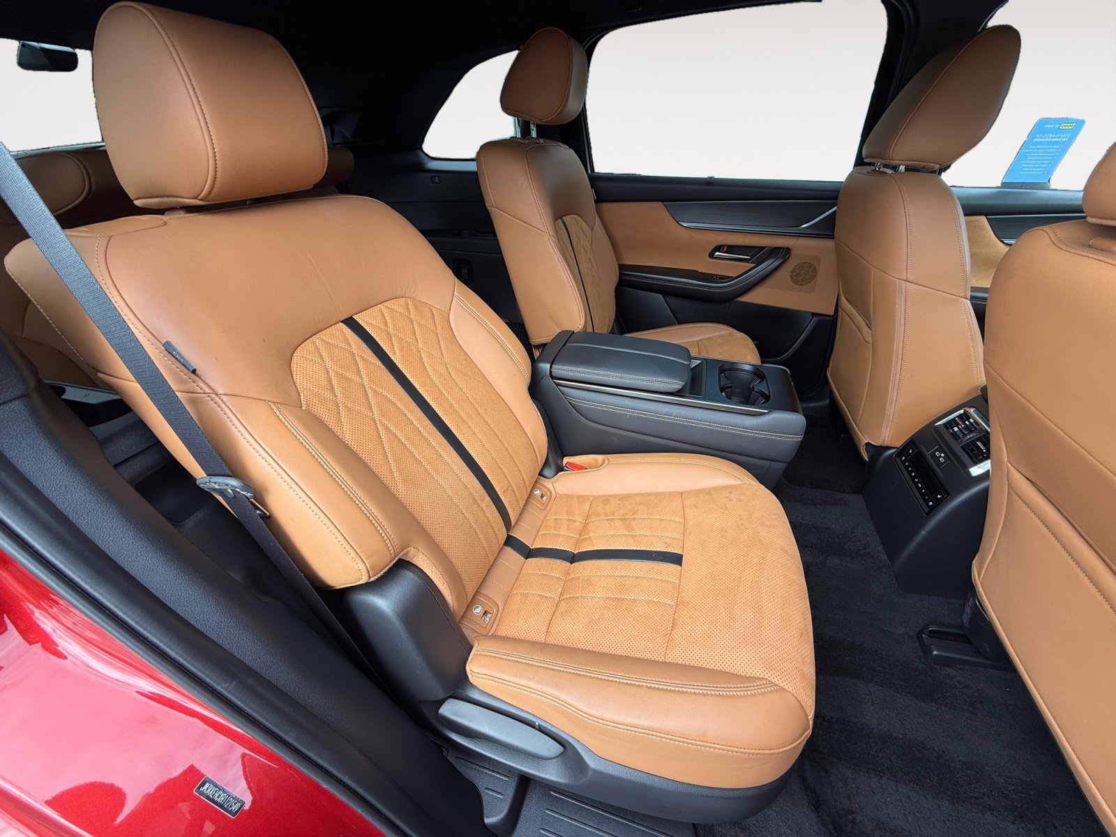 Certified 2024 MAZDA CX-90 3.3 Turbo S w/ Premium Plus AWD/4WD image 18