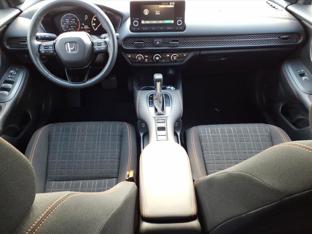 Used 2024 Honda HR-V Sport image 17