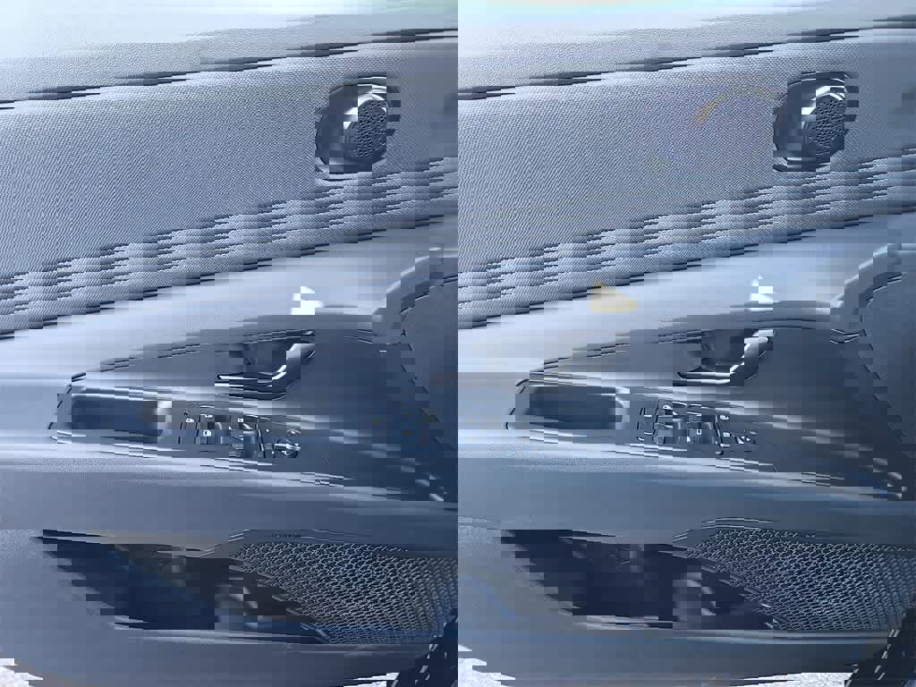 New 2026 Hyundai Elantra Sport image 10