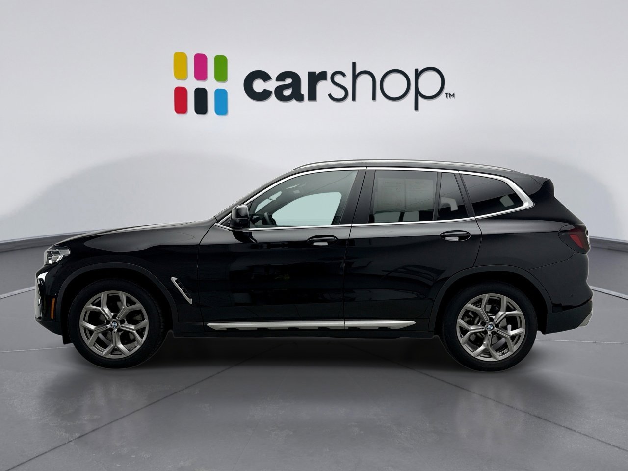 Used 2023 BMW X3 xDrive30i w/ Premium Package image 2