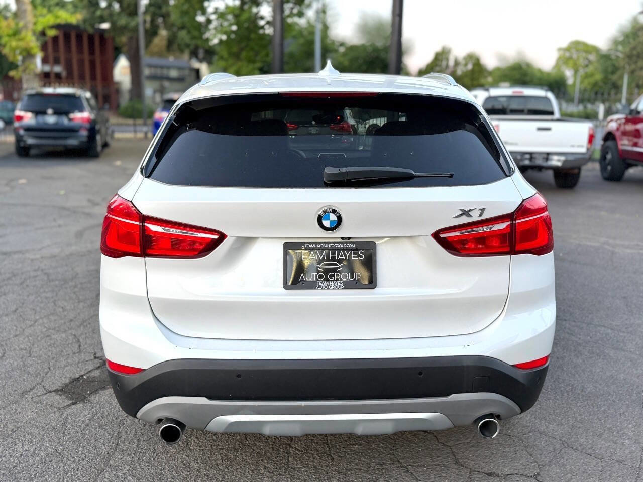 Used 2017 BMW X1 xDrive28i AWD/4WD image 7