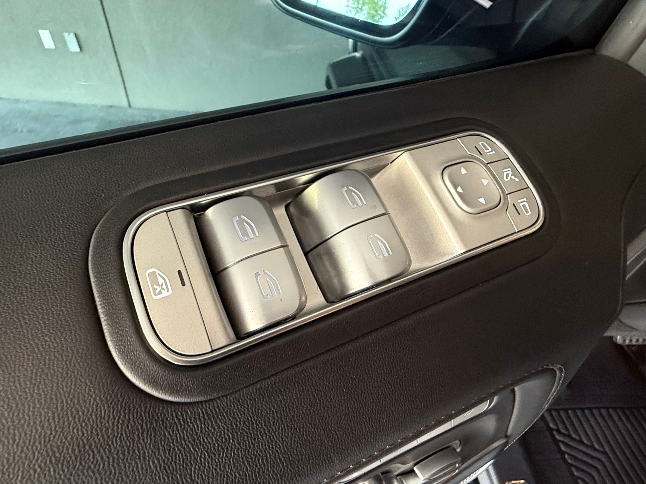 Certified 2024 Mercedes-Benz G 550 image 37
