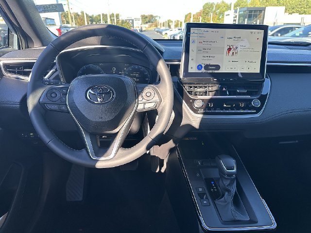 New 2026 Toyota Corolla Cross XLE w/ Convenience Package FWD image 11
