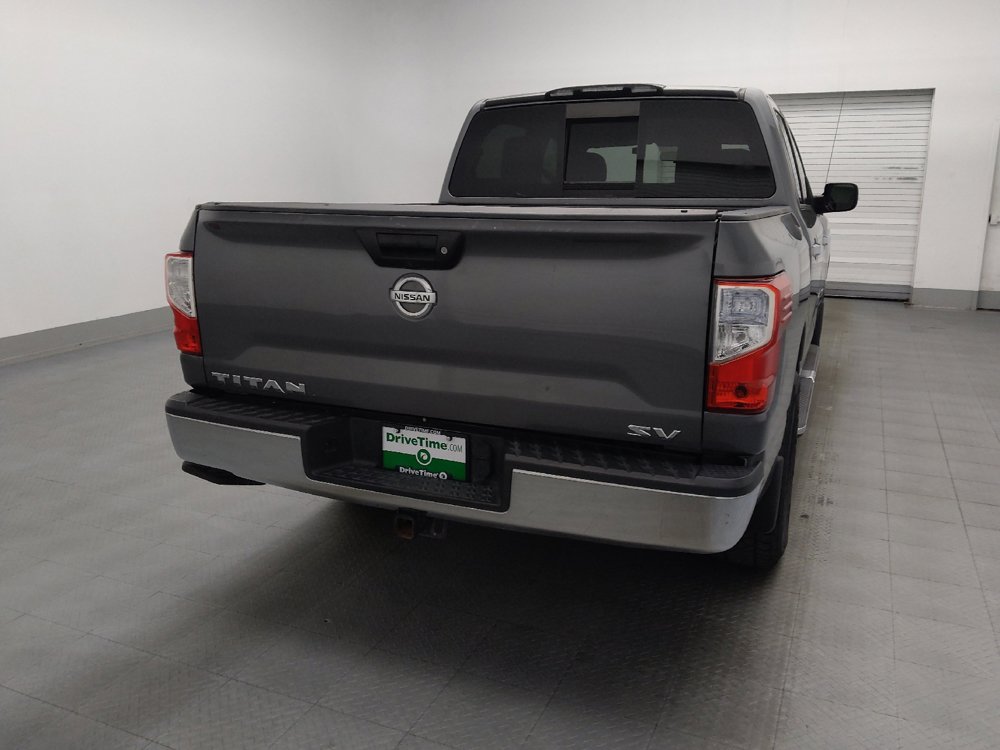 Used 2019 Nissan Titan SV RWD image 7