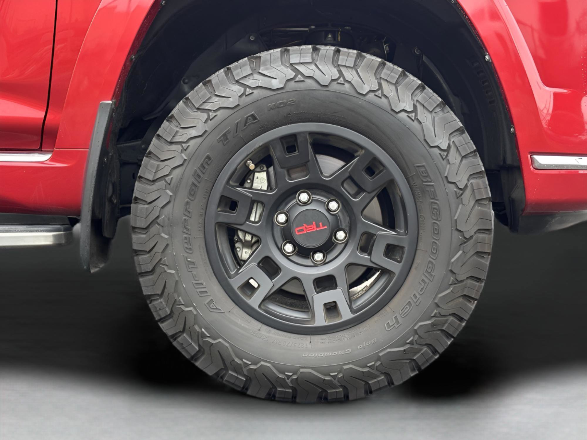 Used 2020 Toyota 4Runner Limited image 10